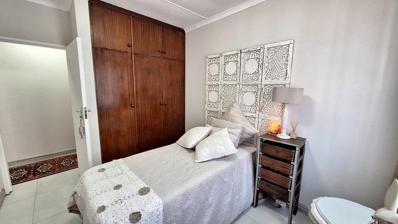 5 Bedroom Property for Sale in Reebok Western Cape